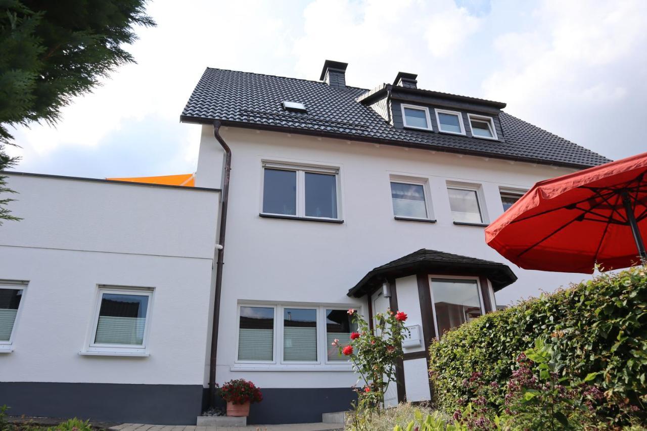 Ferienwohnung Dicke Linde Schmallenberg Eksteriør bilde